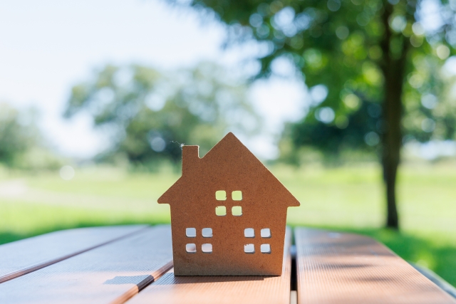 贈与税を「払う人」「払わない設計」で迷ったら専門家へご相談ください