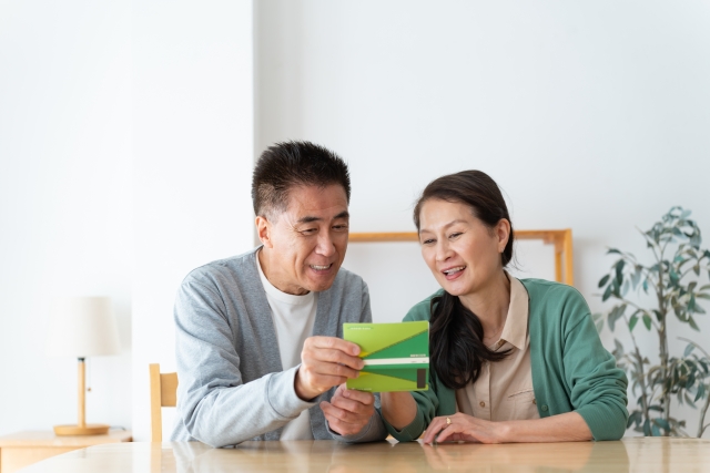 名義預金や贈与税で不安がある場合は専門家がサポートいたします