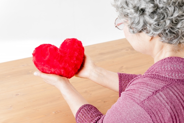 理生前贈与で渡すときの注意点 贈与税・名義預金・記録の残し方